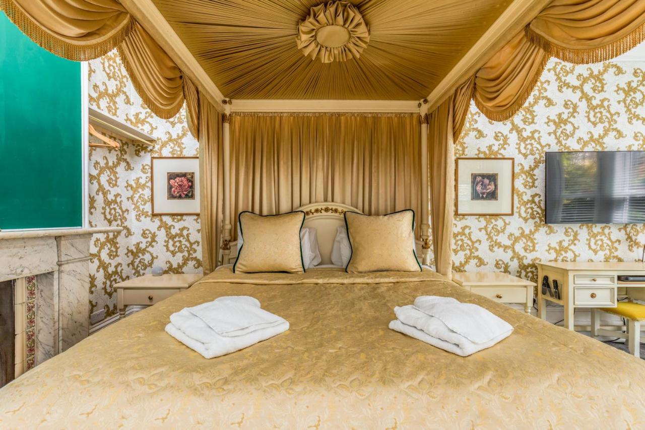 Deluxe Studios With Spa Included Portsmouth Bagian luar foto